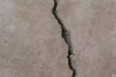混凝土路面加宽